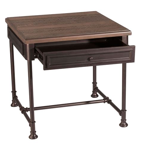 Hillsdale Casselberry End Table Walnutbrown 4582 881