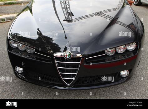 Alfa Romeo 159 Front V Grill Kit Giulia Style Honeycomb Mod Scudetto