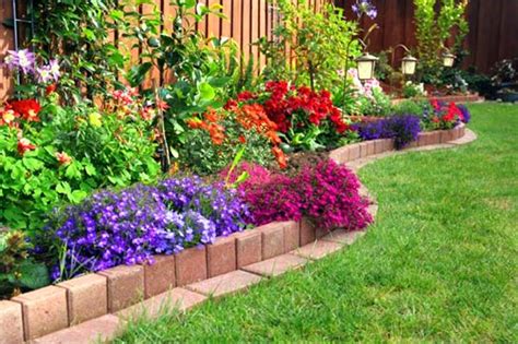 14 Brick Flower Bed Design Ideas That You Can Instantly Replicate