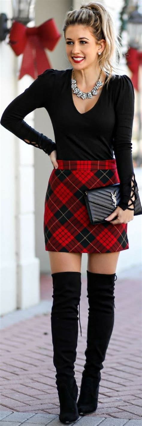 32 Holiday Outfit Ideas Women’s Fashion Eazy Glam