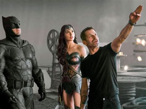 Zack snyder's definitive director's cut of justice league. 'Zack Snyder's Justice League' gets tentative UAE release ...