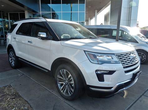 We're sorry, our experts haven't reviewed this car yet. Ford Explorer - Wikipedia