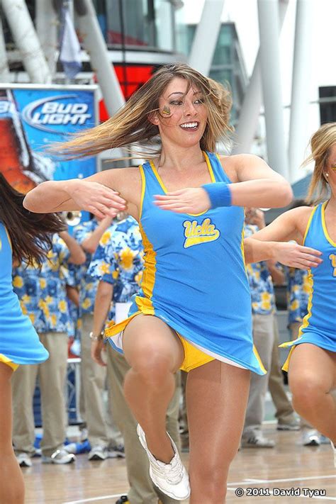 Pin On Girls Wearing Pantyhose Ucla Cheerleaders