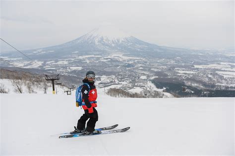 Snow Angels Nisekos Ski Patrol Saviours Powderlife
