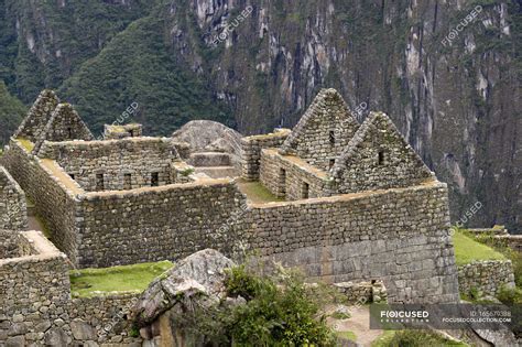 Building In Machu Picchu — Outdoor Daytime Stock Photo 165679388