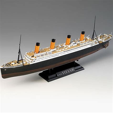 Academy Rms Titanic Centenary Anniversary Mcp Edition Passenger