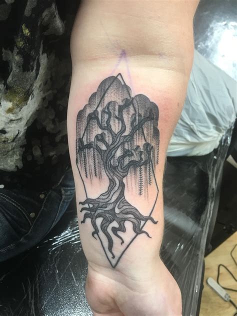 Willow Tree Done Today By Aja Ann Winter Tattoo Dunedin Nz Tattoos