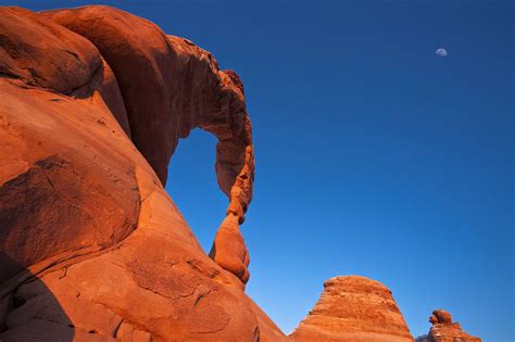 1600x1200 1600x1200 Mountain Arch Desert Rock Formation Arches