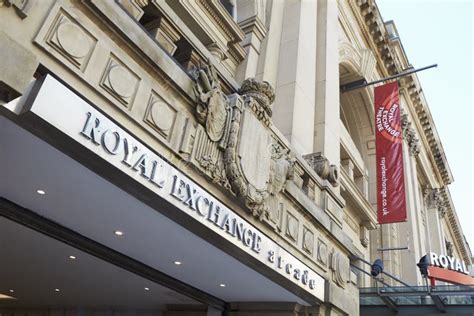 Manchester Uk 10 May 2017 Exterior Of The Royal Exchange Theatre