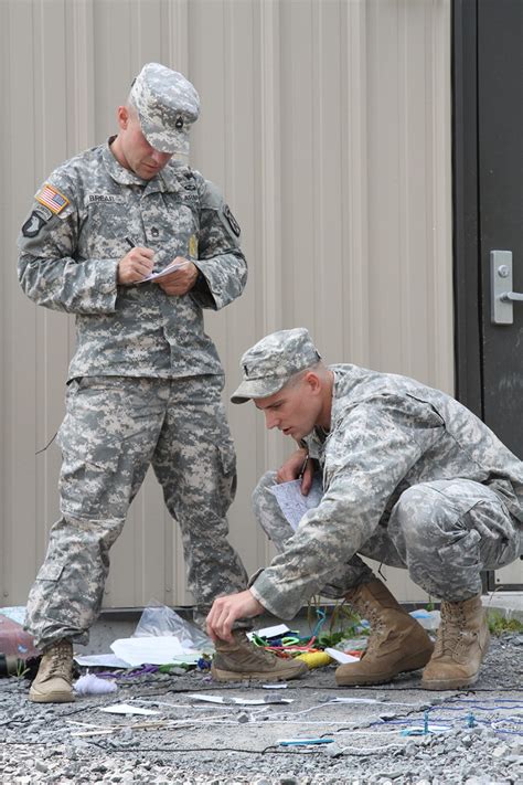 Fort Drum Soldiers Test Skills In Darby Leadership Competition