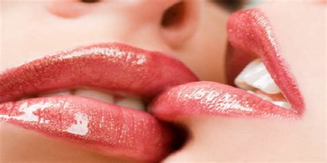 Easy Tips To Get Hot Sexy Glossy Lips Hot Sexy Glossy Lips