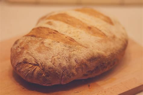 Illatos, ropogós házi kenyér | Egy hobbiszakács naplója