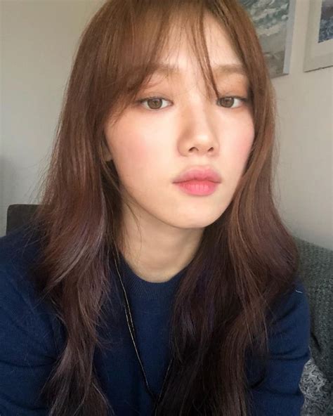 lee sung kyung is beautiful on the daily hancinema the korean movie and drama database