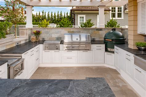 How Can We Make An Outdoor Kitchen More Luxurious And Functional