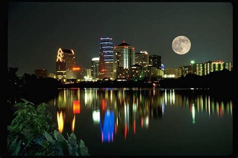 Night View Of Austin During The Super Moon One Of My Fav Cities In