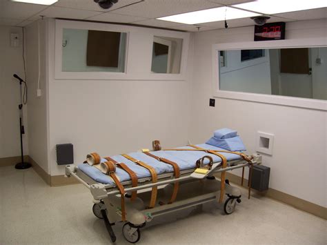 Florida Death Penalty Struck Down Once Again Wlrn