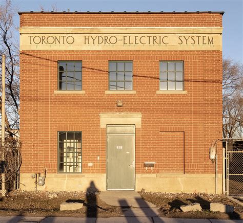 20201215 The Vacant Toronto Hydro Transformer Substation At 281 Cherry
