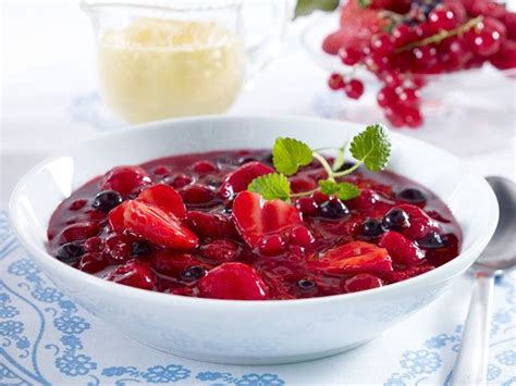 Rote Grütze das beste Rezept für den Klassiker LECKER