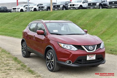 However, it ranks low in the segment, in part because of its loud, anemic. New 2019 Nissan Rogue Sport SL 4D Sport Utility in Akron ...