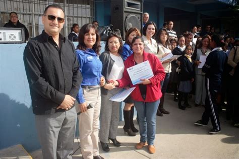 Rtnoticias Inicia Dif Clausura De Escuela Para Padres En 27 Planteles