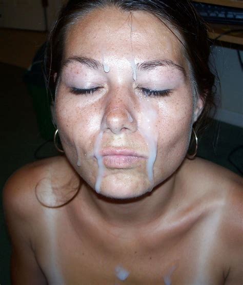 Amateur Brunette Freckles Blowjob Facial 28 Pics