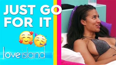 Cassie And Phoebe Are Feeling Each Other Love Island Australia 2019 Youtube