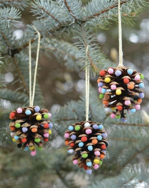 It was first broadcast on itv on 10 january 1994 1 and was watched by 15.60 million viewers during its original transmission. DIY Christmas Decorations and Ornaments to Make - PureWow