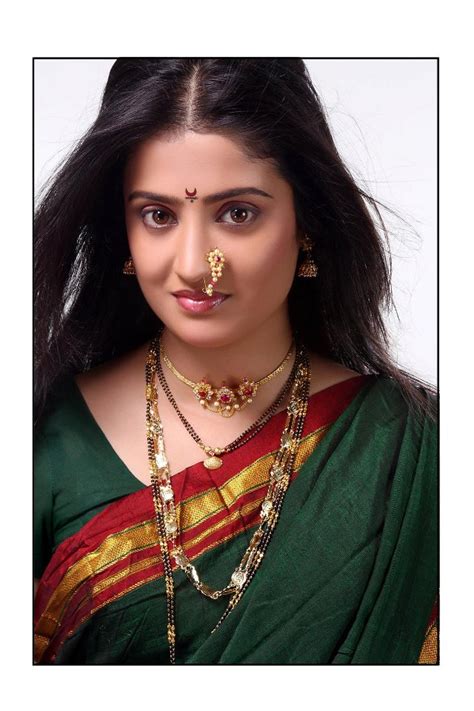 Free download hd & 4k quality many beautiful desktop wallpapers to choose from. मराठी मुलींची वॉलपेपर | marathi girl wallpaper | M4मराठी