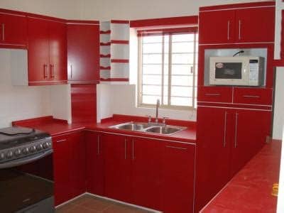 Esta bandera es conformada por tres franjas colocadas de forma horizontal e igual tamaño, siguiendo con el orden de que en la parte superior va el color blanco, en el medio la franja de color azul y en la última franja el color rojo. Cocina integral contemporanea en color blanco y rojo ...