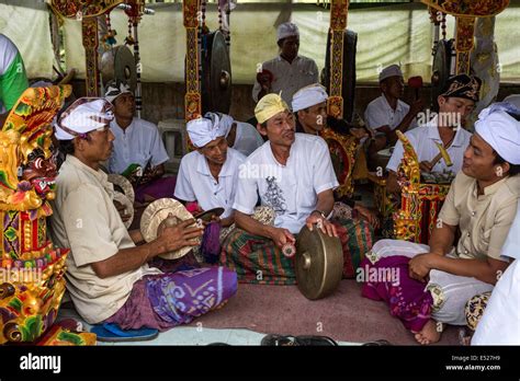 Jatiluwih Bali Indonesia A Gamelan Orchestra Luhur Bhujangga