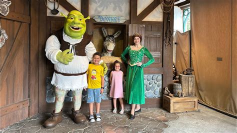 Meeting Shrek Donkey And Fiona Youtube