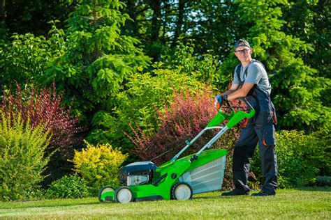 Landscapers What You Need To Know To Keep Yourself And Your Workers