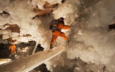 Пещера с кристаллами Пещера гигантских кристаллов в Мексике 20 фото