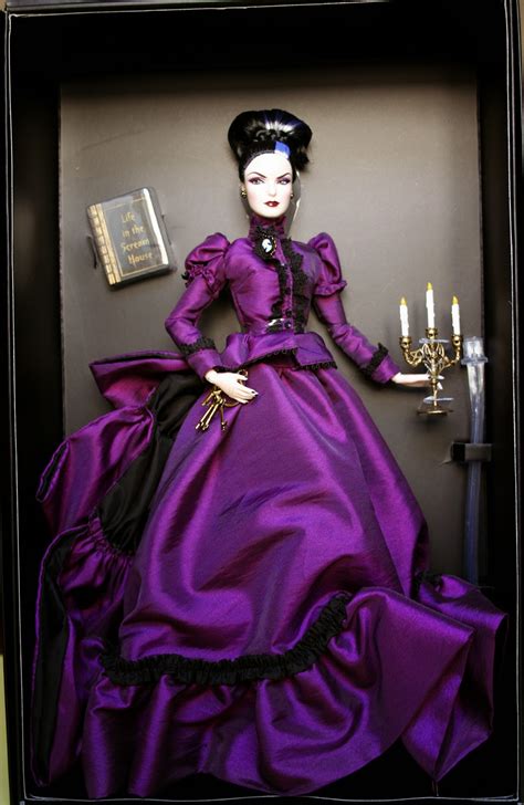 Barbie Collector Passion Haunted Beauty Mistress Of The Manor