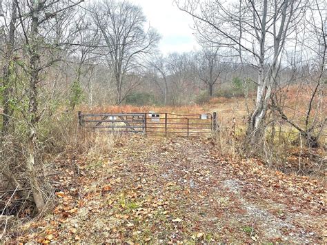 225 acres in Rowan County, Kentucky