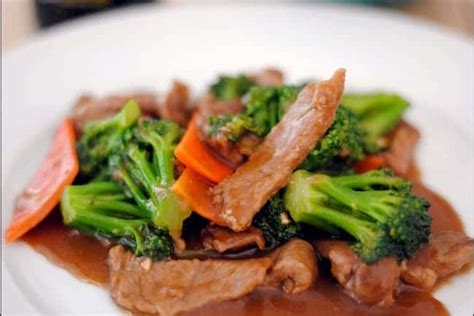 Carne Con Brocoli Estilo Chino Y Zanahoria Receta Facil Y Deliciosa