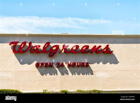 Walgreens Open 24hrs