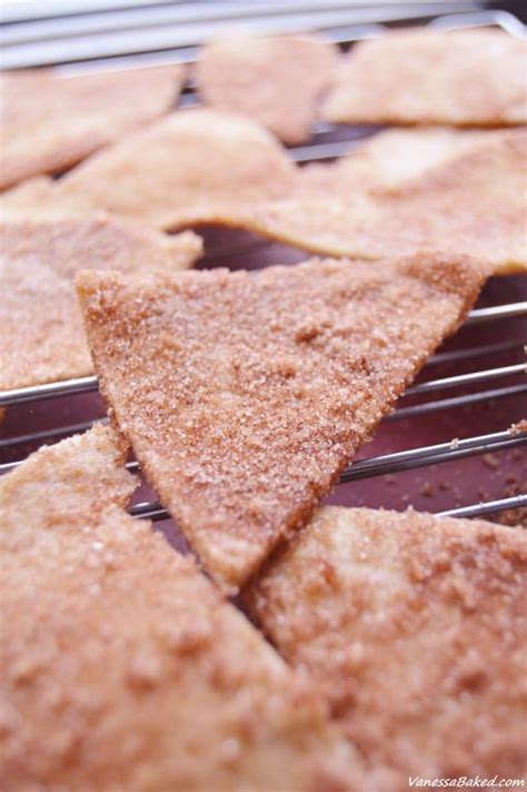 These cinnamon sugar chips are based on mexican buñuelos, a fried sweet snack. Cinnamon Sugar Tortilla Chips | Cinnamon sugar tortillas ...