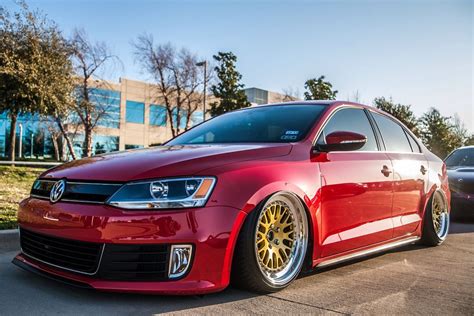 Jetta Mk Vi Slammed With All Its Sharp Yet Smooth Lines Caught And
