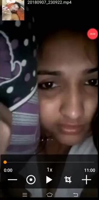 Cute Desi Girl Showing Her Boobs On Video Call