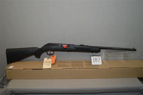 Savage Model 64f 22 Lr Cal Mag Fed Semi Auto Rifle W 21 Bbl