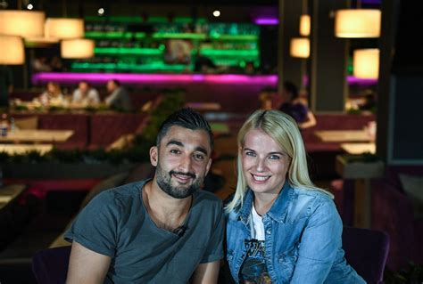 Болельщики и не только заинтересовались: Зарплаты футболистов: сколько получает Аршавин, Кокорин ...