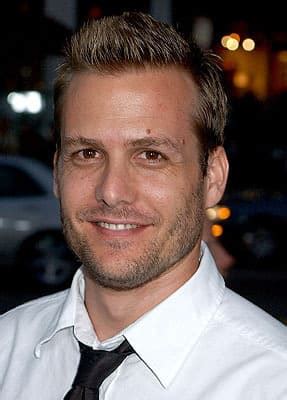 Gabriel swann macht (born january 22, 1972) is an american actor and film producer best known for playing the character harvey specter on the usa network series suits, as well as for his role as the spirit in the eponymous 2008 film adaptation. Gabriel Macht - Movie Fanatic