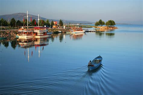 Beyşehir Gölü Konya Kivi Tadında