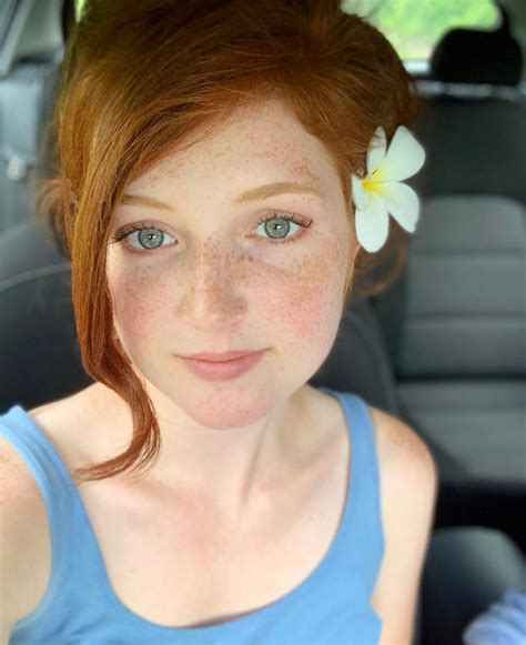 Beautiful Freckles Stunning Redhead Beautiful Red Hair Gorgeous