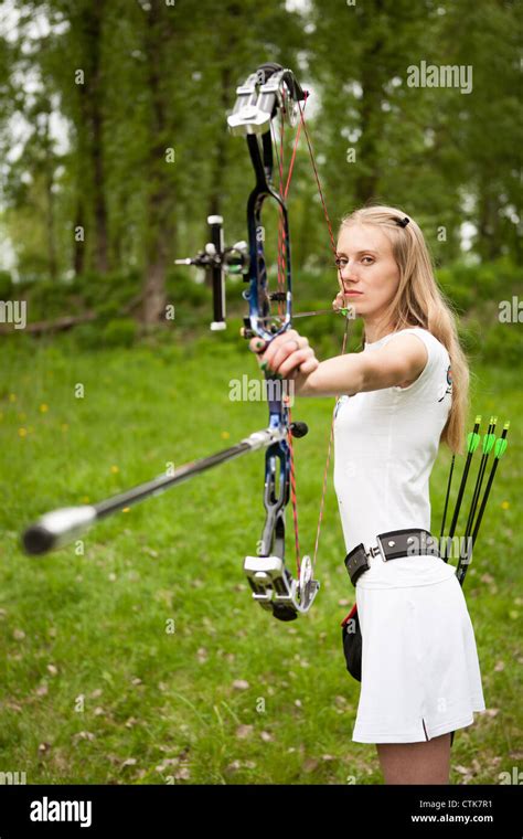 Female Archer Stock Photo Alamy