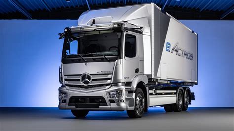 Daimler produziert Elektro Lkw in Wörth