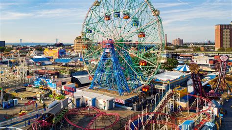 Top 10 Biggest Amusement Parks In The World