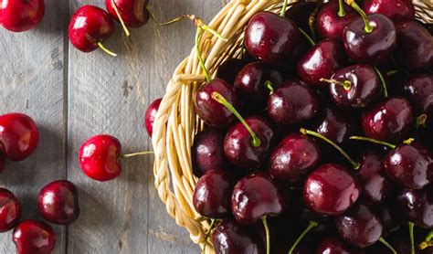 What Is The Difference Between Tart Cherries And Sweet Cherries