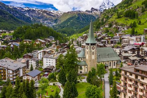 Spectacular Scenery Of Zermatt Valley And Matterhorn Peak In Morning